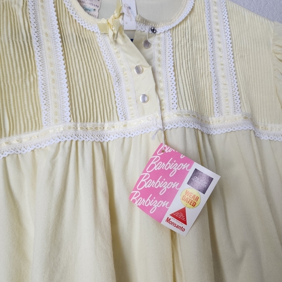 BARBIZON 70s Babydoll New Old Stock Canary Yellow maxi gown USA Dead Stock M - Picture 6 of 10